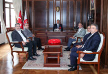 İSKENDERUN 1.OSB BAŞKANI AYHAN TOSYALI VE YÖNETİMİNDEN VALİ MASATLI’YA ZİYARET