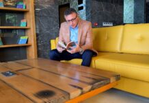 BAŞKAN MEHMET DÖNMEZ, “SÖZ VERDİĞİMİZ GİBİ BİR İLKİ DE DENİZCİLER MAHALLEMİZDE GERÇEKLEŞTİRDİK”