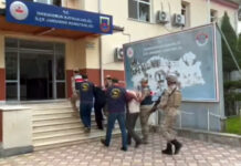 JANDARMADAN HIZLI OPERASYON.. ALTINLAR, SUÇTA KULLANILAN AV TÜFEĞİ ELE GEÇİRİLDİ, ÇİFTE CİNAYETİN ZANLILARI TUTUKLANDI