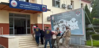 JANDARMADAN HIZLI OPERASYON.. ALTINLAR, SUÇTA KULLANILAN AV TÜFEĞİ ELE GEÇİRİLDİ, ÇİFTE CİNAYETİN ZANLILARI TUTUKLANDI