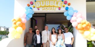 BUBBLE HOUSE OKUL KOSTÜM DÜNYASI İLE OKULLAR RENKLENECEK