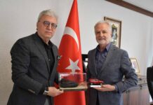 TOSYALI HOLDİNG PROTOKOL VE HALKLA İLİŞKİLER MÜDÜRÜ ÇETİN MUTLUAY’DAN İTSO BAŞKANI LEVENT YILMAZ’A ZİYARET