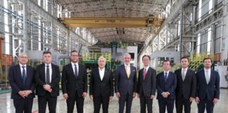 Japonya’nın Türkiye Büyükelçisi Tamura Masami, Tosyalı Toyo Tesislerini Ziyaret Etti: ‘ÇOK ETKİLENDİM!’