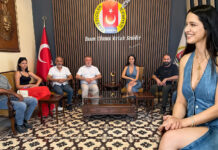 İMREN ÇAPANOĞLU HAYATA ŞARKILARIYLA, DURUŞUYLA MEYDAN OKUYOR