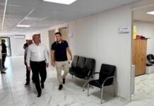 İSKENDERUN KAYMAKAMI ÖNDER’DEN İLÇE SAĞLIK MÜDÜRLÜĞÜ’NE ZİYARET
