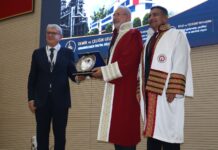 İSTE’NİN FAHRİ DOKTORA UNVANI VERDİĞİ FUAT TOSYALI, ‘ZENGİN OLMAYI DEĞİL, HER ZAMAN FARK YARATMAYI HAYAL ETTİM’